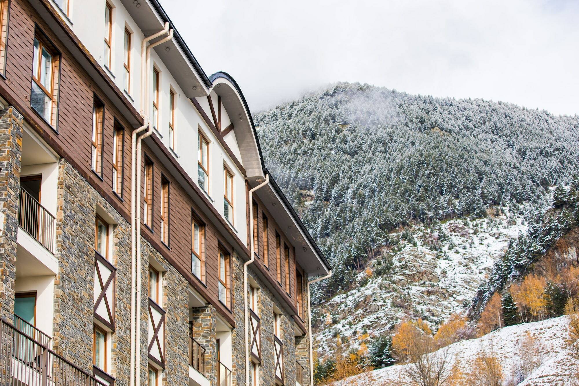 The Lodge At Ribasol Аринсал Экстерьер фото